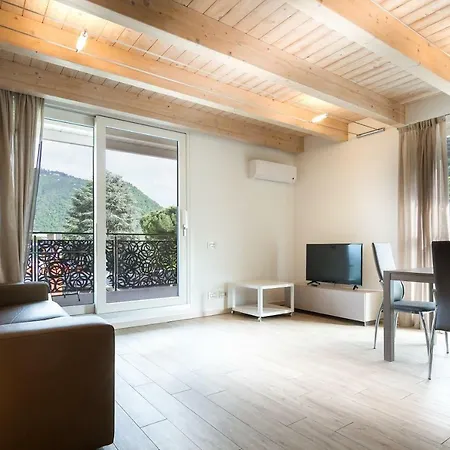 Lake Home Holiday Apartment Como