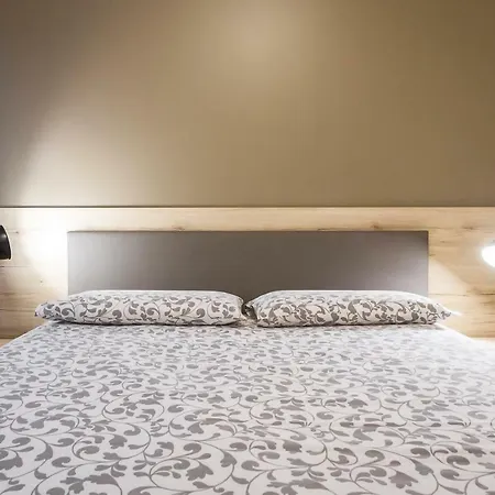 Lake Home Holiday Apartment Como