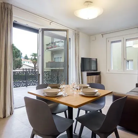 Lejlighed Lake Home Holiday Como