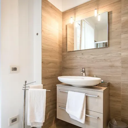 Daire Lake Home Holiday Como