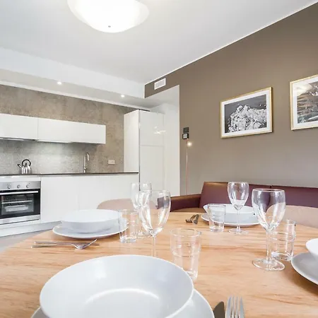 Lake Home Holiday Apartament *